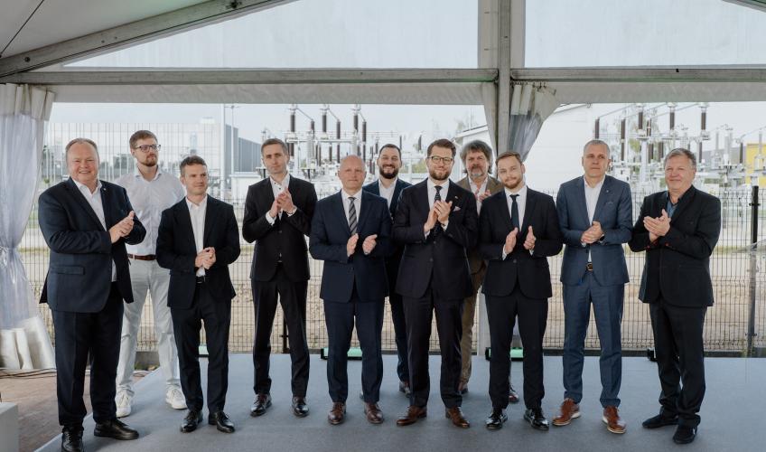 Kuprioniškėse užbaigtas energetikos infrastruktūros projektas – atidaryta transformatorių pastotė